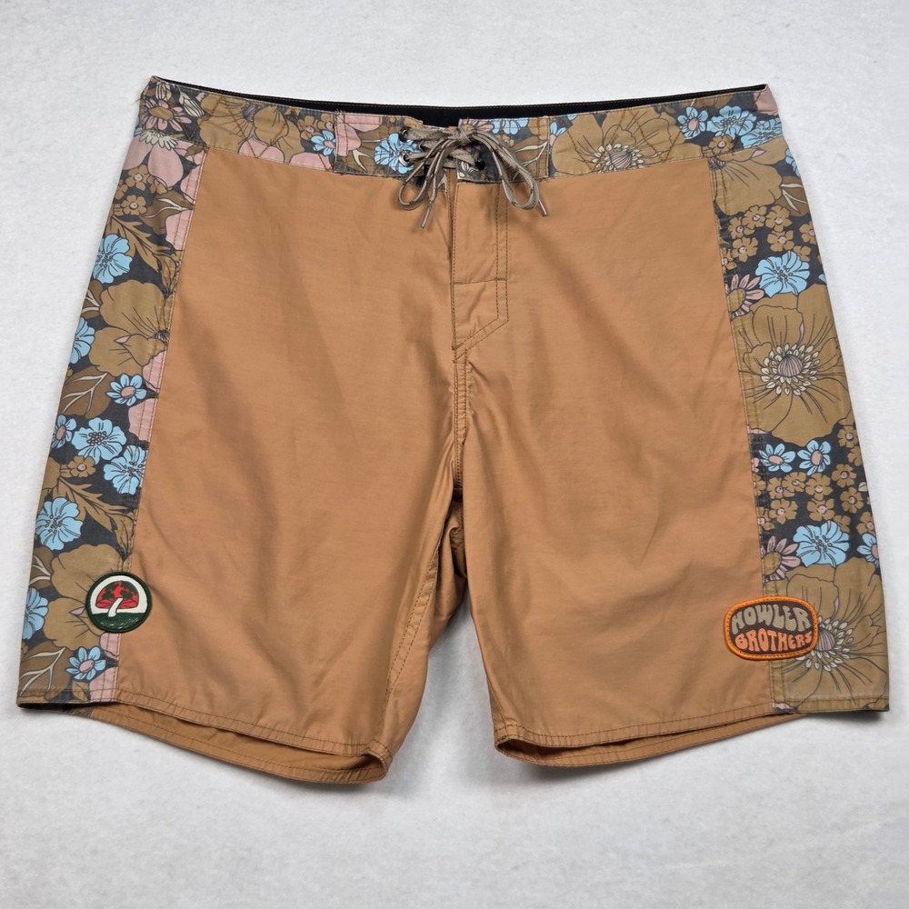 Howler Brothers Ensueno Boardshorts Flower Power Dijon 33 Tan Floral Mushroom